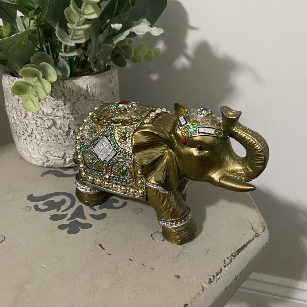 Feng Shui Elephant Trunk Wealth Lucky Figurine Decor
